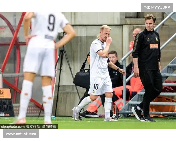 雷克瑟姆主教练透露曾联系埃里克森商谈合作但未取得实质进展